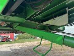1992 John Deere 9500 Combine, 2WD, 4204 Engine Hours, 2852 Separator Hours,
