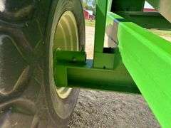 Brent 670 Grain Cart, Corner Auger, 1000PTO, 28L-26 Diamond Tread Tires, Go