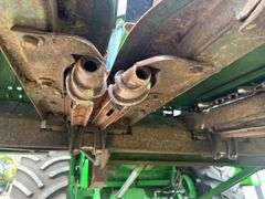 John Deere 643 Corn Head, 6 Row 30", Knife Rolls, Ear Savers, High Side Pol
