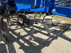 New Holland DMI ST250 Field Cultivator, 32.5, Walking Tandems All Around, R