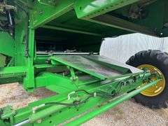 1992 John Deere 9500 Combine, 2WD, 4204 Engine Hours, 2852 Separator Hours,