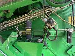 1992 John Deere 9500 Combine, 2WD, 4204 Engine Hours, 2852 Separator Hours,