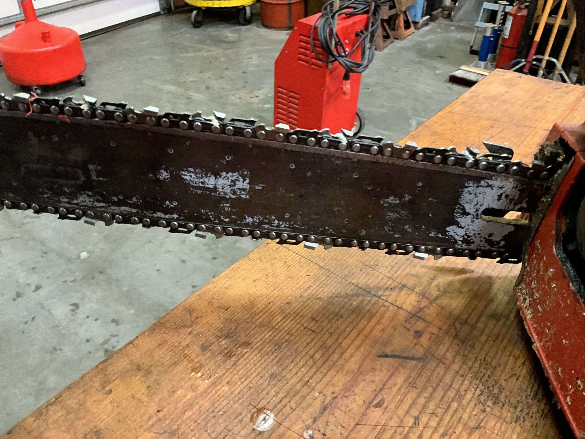 Jonsered 2050 Turbo Gas Powered Chainsaw, 18