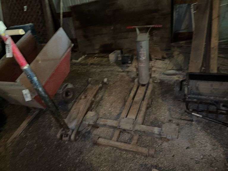 (2) Heavy Duty Floor Jacks