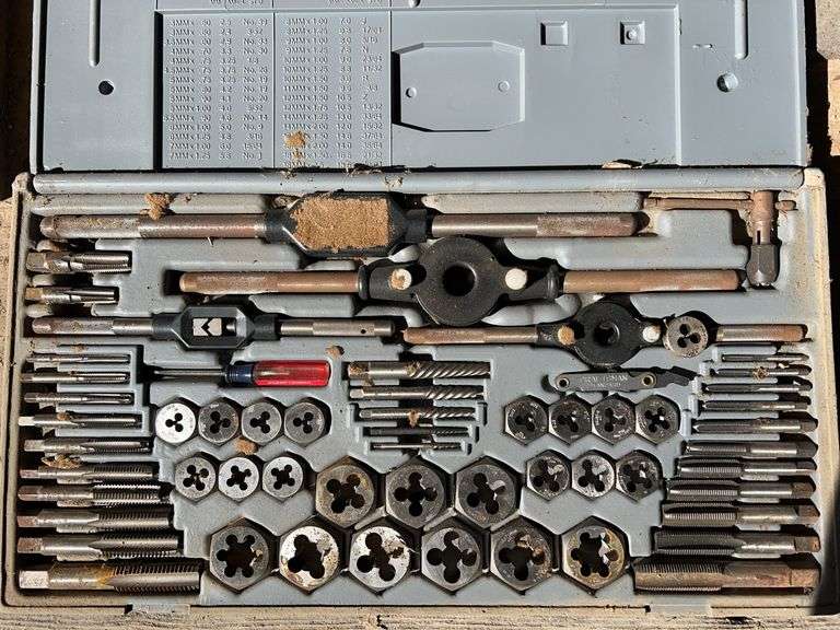 Tap and Die Set