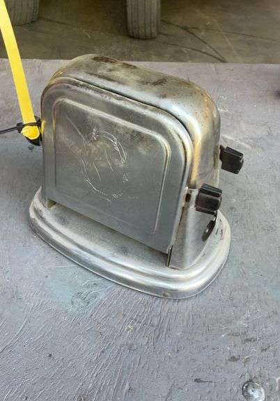Vintage Bersted model 71 toaster