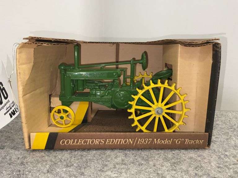 Ertl Blueprint Replica 1937 John Deere G, Steel Wheels, 1/16 Scale, With Bo