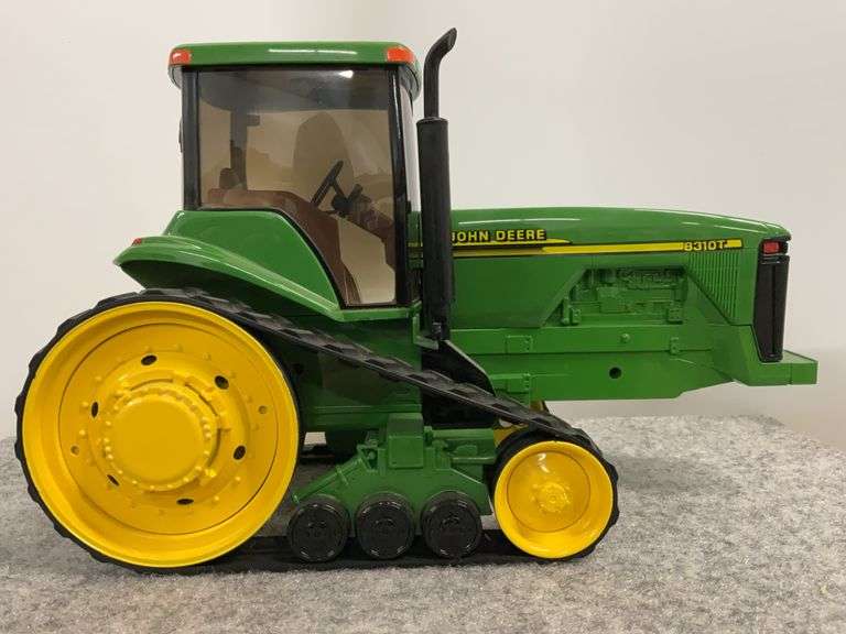 Ertl John Deere 8310T Tractor, 1/16 Scale, No Box