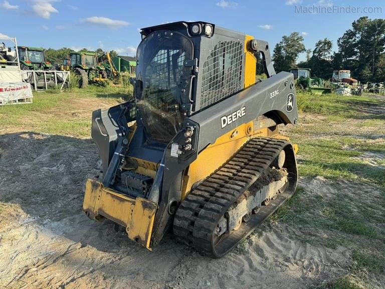 Online Only Spring Area Farmers & Contractors Consignment Auction In Dexter, MN