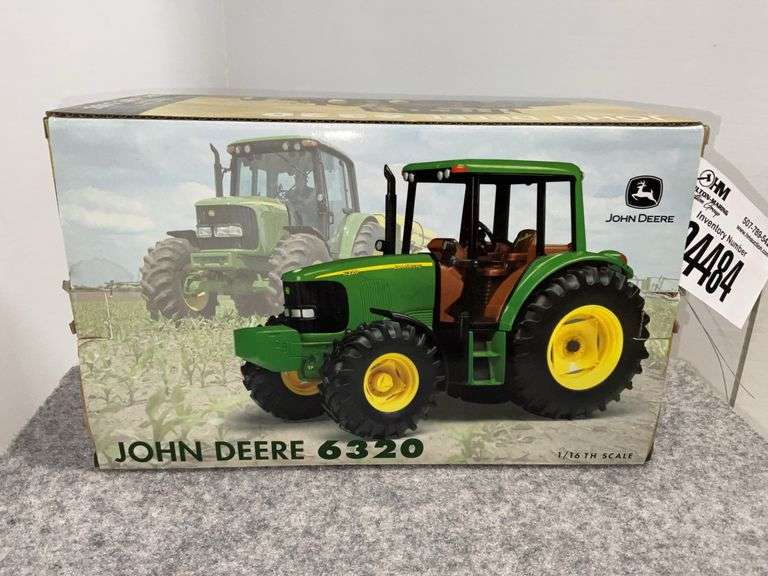 Ertl John Deere 2002 Farm Show 6320 Tractor 1:16 W/Box