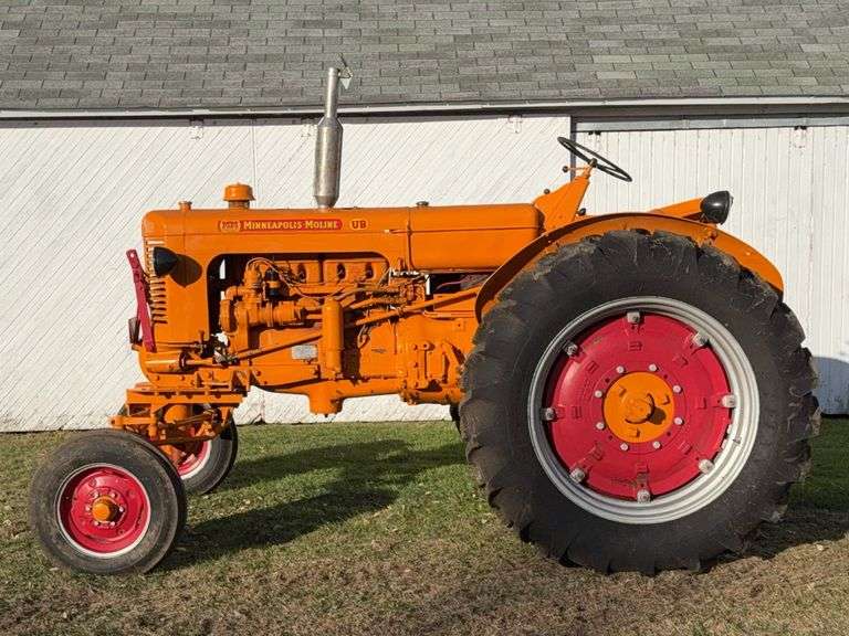 1953 Minneapolis Moline UB, Restored, Gas, Wide Front, Fenders, Belt Pulley