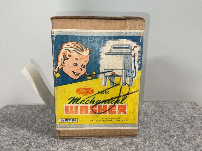 Ideal Plastic No. MLW 300 Mechanical Washer, With Box