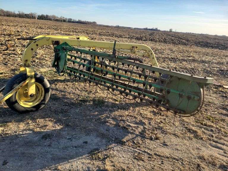 John Deere 640 Hay Rake, 5 Bar Front Tri-Cycle Front Dolly Wheel Serial ...