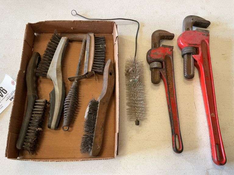 (2) Pipe Wrenches, Wire Brushes, Welding Slag Tool
