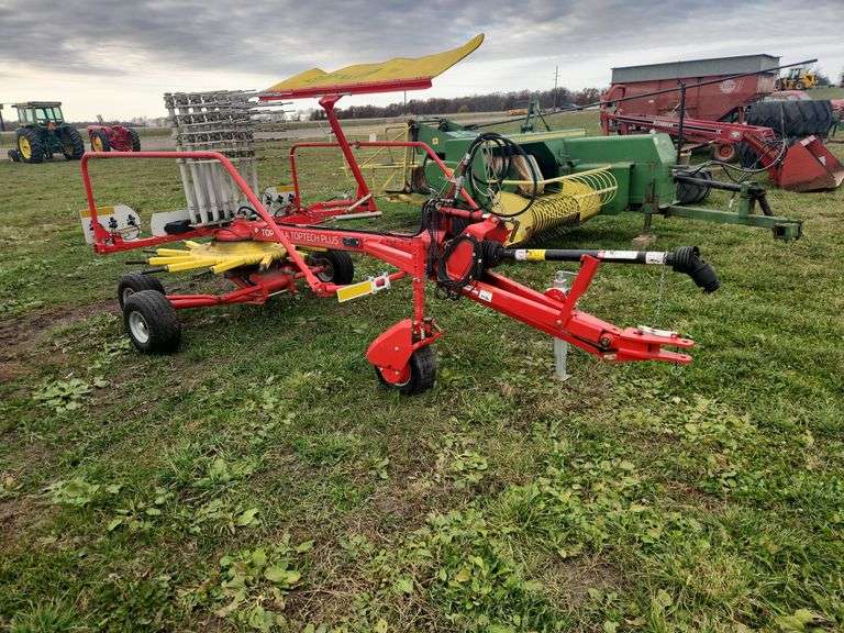 Pottinger Top 421A Toptech Plus Rotary Rake, 540 PTO, Walking Tandems, SN:
