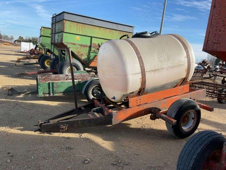 2 wheel cart w/poly tank (500 gal)