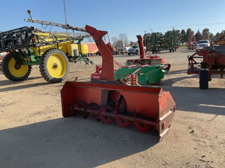 3 pt snowblower, 7ft