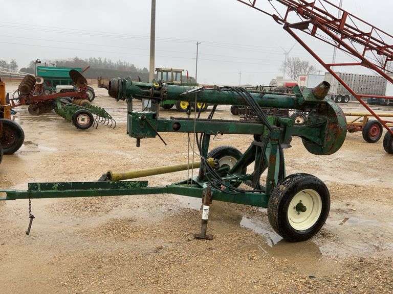 Husky 8' manure pump