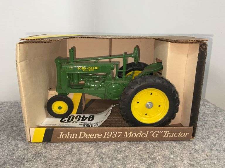 Ertl Blueprint Replica 1937 John Deere G, 1/16 Scale, With Box