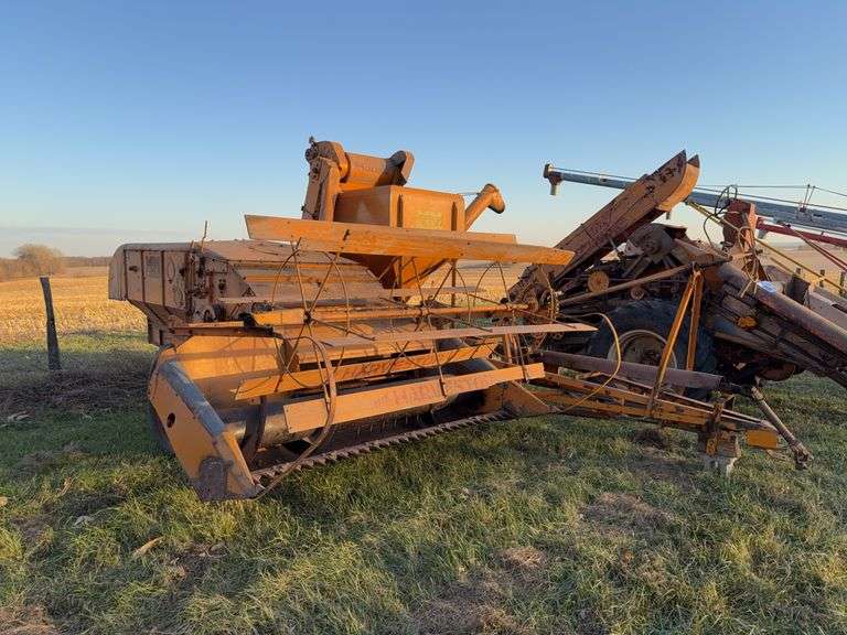 Minneapolis Moline Model HF Pull Type Combine, 540 PTO, SN:39403728