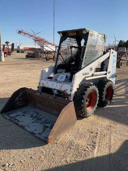 Bobcat 742B Skid Loader w/bucket; unk hours