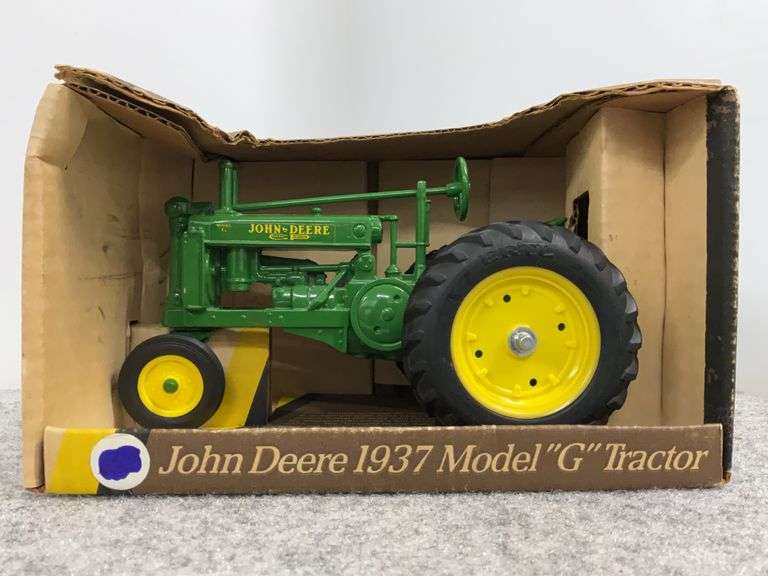 Ertl Blueprint Replica 1937 John Deere G Tractor, 1/16 Scale, With Box