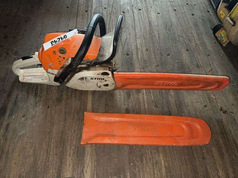 Stihl MS 251C 16” Chainsaw w/ (2) Hard Covers - Located in Semi Trailer
