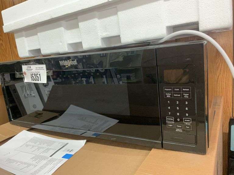 New whirlpool model WML35011KB01 undercabinet microwave oven - located fron