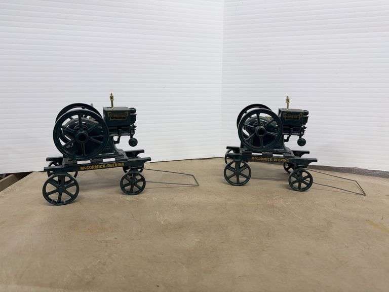 Deering Scale (2) Ertl McCormick Deering Scale Model Hit & Miss Engines - Hamilton ...