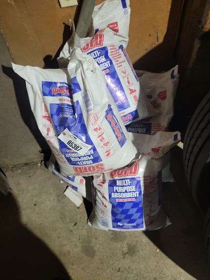 (6) Bags of multipurpose absorbent – located garage