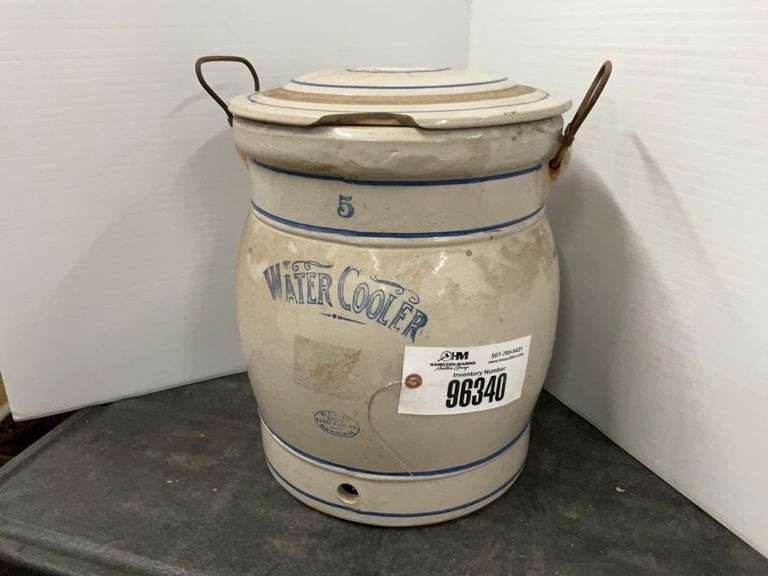 Red Wing 5 Gallon, Small Wing Water Cooler With Lid, Metal Handles, Lid is 