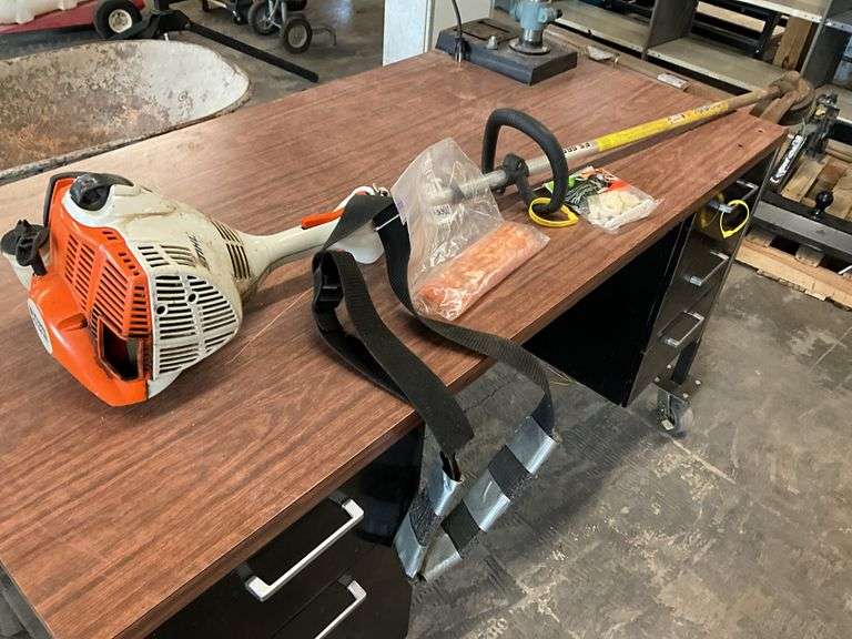 Stihl FS56RC Weed Eater - Hamilton-Maring Auction Group