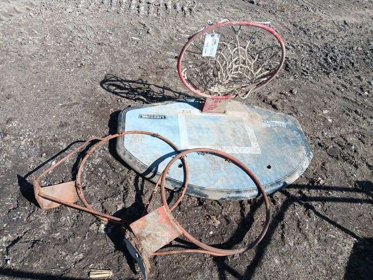 Basketball backboard with 2 extra hoops - Hamilton-Maring Auction Group