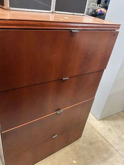 Wooden 4 Drawer Dresser, 35"x23"x55"