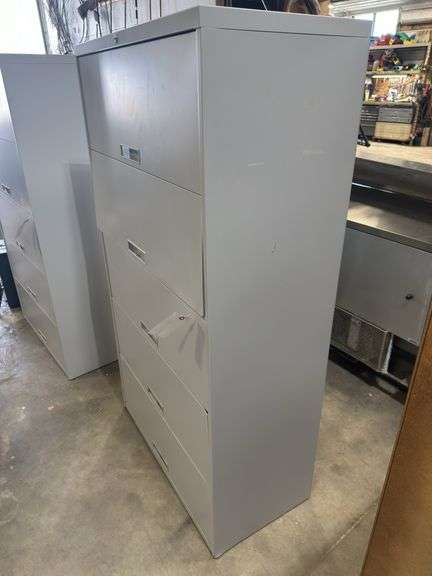 Steelcase 5 Drawer Lateral Filing Cabinet, 36"x16"x65"