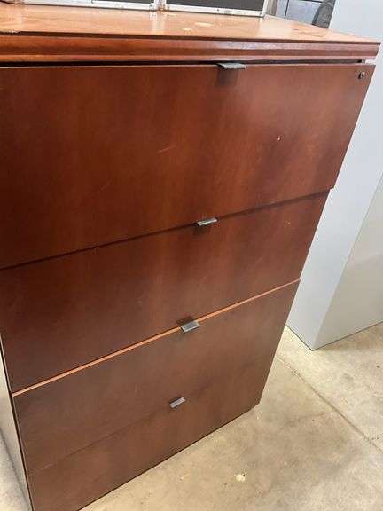 Wooden 4 Drawer Dresser, 35"x23"x55"
