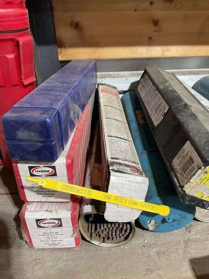 Assortment of welding rods & welding rod container - Hamilton-Maring ...