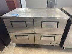True Model TUC-48F-D-4 Undercounter Freezer, 4 Section, 4 Drawers, on Wheel