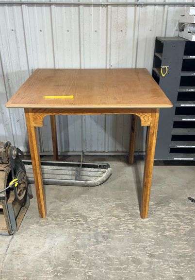 Tall 4 person wood table
