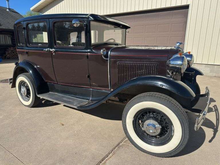 1930 Ford 4 Door Town Sedan, 105hp, '32 Grill, Model B Engine, Speed Head H