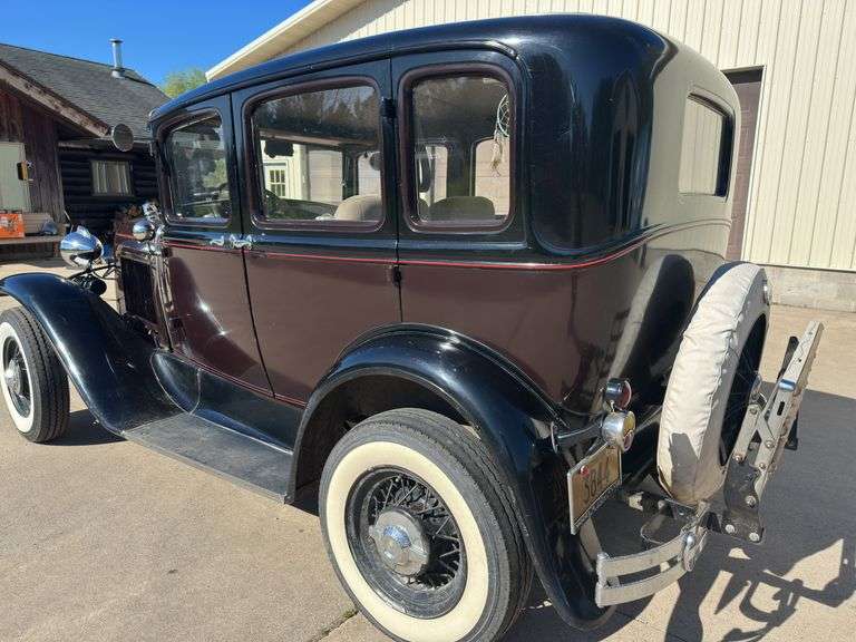 1930 Ford 4 Door Town Sedan, 105hp, '32 Grill, Model B Engine, Speed Head H