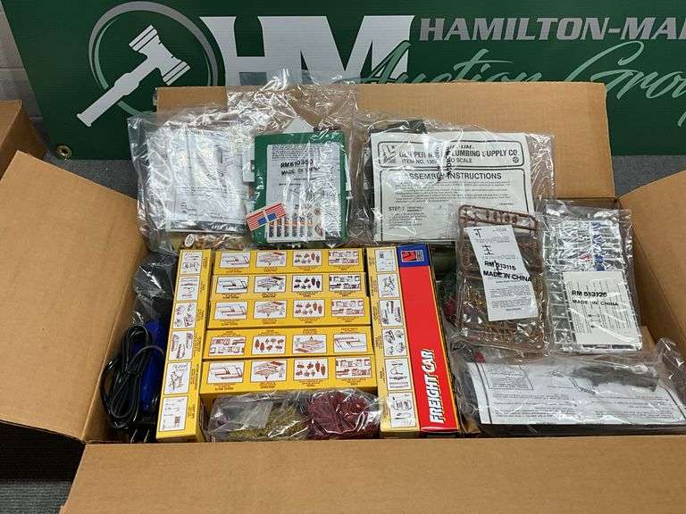 Life Like HO Complete train set #8735, Santa Fe N - Hamilton-Maring ...