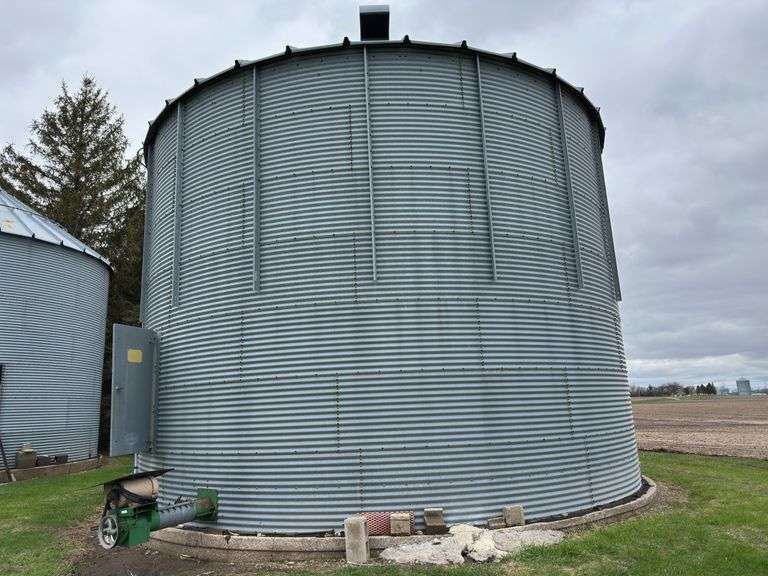 MFS Drying Grain Bin, complete with Load Out Auger and Sweep, Drying Fan wi