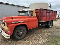 !!!!1958 Chevy Viking 40 Grain Truck, Single Axle, Chevy 327 V8 Gas, 12' St