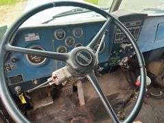 1969 White Construcktor Twin Screw Grain Truck, Crysteel 18' Steel Box and 