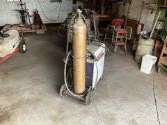 Hobart beta-mig 251 welder w/tank. No paper work for tanks
