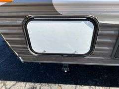 2018 Springdale by Keystone Mini Model SM1750 Single Axle Camper, Bumper Pu