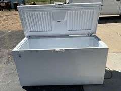 Whirlpool Chest Freezer, Model #WZC3122DW01, 110V,