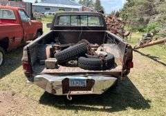 Chev 3/4 ton truck, 4x4, brown.  Non-runner - no title/reg