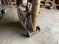 Hobart beta-mig 251 welder w/tank. No paper work for tanks